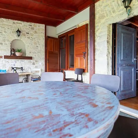 Two Bdr, 2 Bathrm, Family House Βίλα