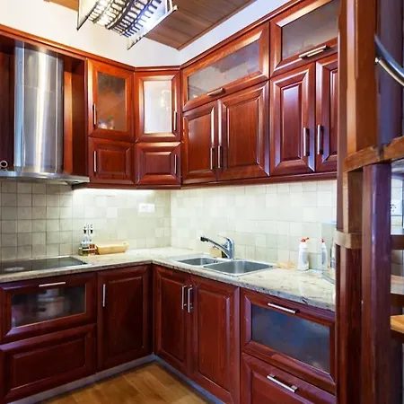 Villa Two Bdr, 2 Bathrm, Family House Himarë