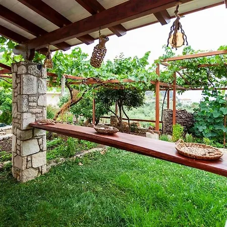 Two Bdr, 2 Bathrm, Family House Himarë